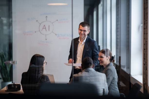 Une équipe marketing en réunion stratégique avec un tableau de bord AI, illustrant l'intégration de l'IA marketing sans coder.